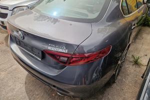 Alfa Romeo Giulia 2.2 diesel 2018 per ricambi (2a)