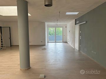 Recente appartamento 4 camere primo e ultimo piano