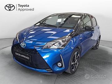 Toyota Yaris 1.5 Hybrid 5 porte Lounge Blue