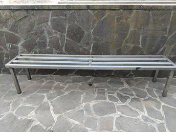 panca artigianale in acciaio inox