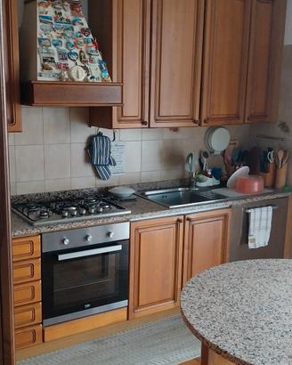 cucina in castagno 