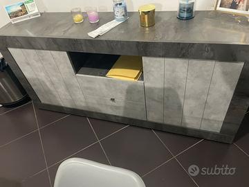 Madia,mobile tv,tavolino