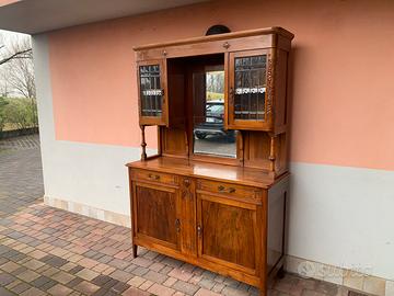 Credenza o madia sarda in noce