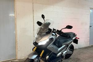 Honda X-ADV 750