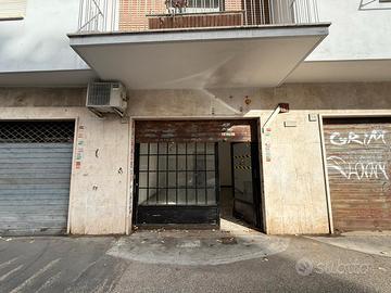 Jonio - negozio ad.te viale jonio