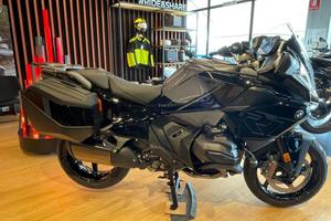 BMW R 1300 RT Triple Black Abs
