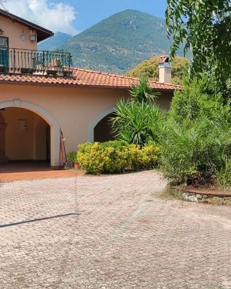 Villa con terreno a Maenza