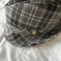 Capello Juventus in lana a scacchi grigio e nero