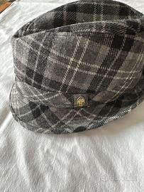 Capello Juventus in lana a scacchi grigio e nero