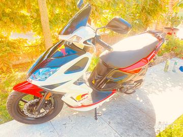 Kymco super 8 125 cc 4 tempi - (VENDUTO)