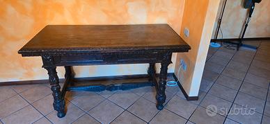 Tavolo antico intagliato periodo '700 circa