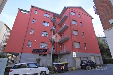 4 LOCALI A SERRAVALLE SCRIVIA