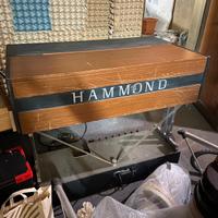 Hammond L 100 p