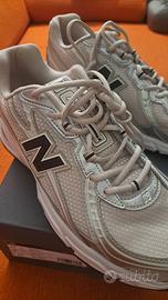 new balance 740