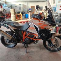 KTM 1290 SUPER ADVENTURE