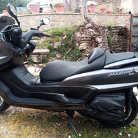 Yamaha majesty 400 anno 2004
