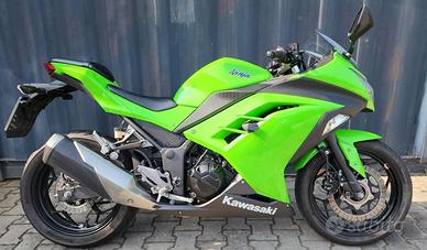 KAWASAKI Ninja 300 Abs