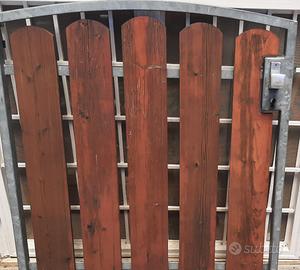 Cancelletto largo97,alto 108-113cm.