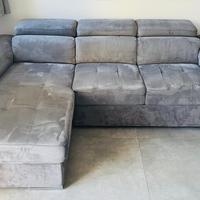 NUOVO DIVANO LINEARE CON PENISOLA