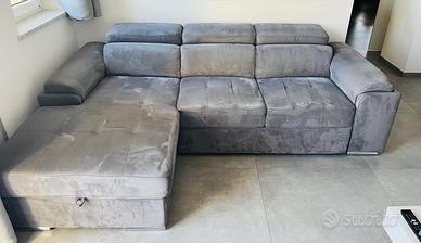 NUOVO DIVANO LINEARE CON PENISOLA