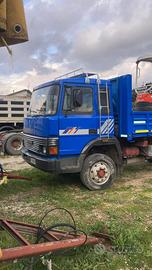 Autocarro Camion Iveco 115-17