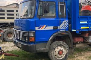 Autocarro Camion Iveco 115-17