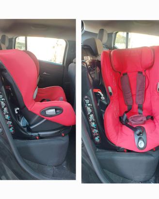 Seggiolino auto Bebeconfort girevole di  90°