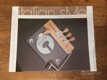 Tagliere per formaggio con set di coltelli Brandan