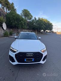 Audi Q5  - 40 TDI 204 cv Quattro S Tronic S Line