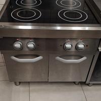 Cucina professionale elettrica 4 piastre vetrocer