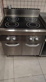 Cucina professionale elettrica 4 piastre vetrocer