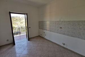 SETTINGIANO - PRESSI SVINCOLO STATALE 280