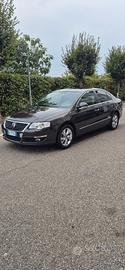 Volkswagen Passat benzina