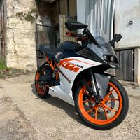 KTM RC 125 ABS