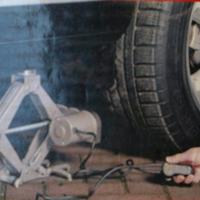 cric, pistola pneumatici elettrici