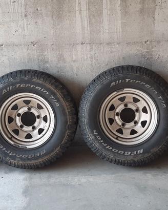 Gomme bf Goodrich A/T 235 85 r16