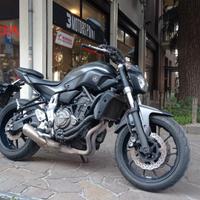 YAMAHA MT-07