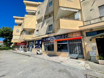 NEGOZIO A FRANCAVILLA AL MARE