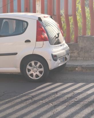peugeot 107