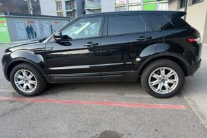 Raange rover evoque