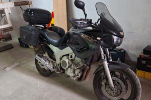 Yamaha TDM 850