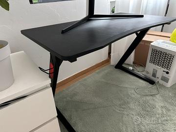 Tavolo gaming computer
