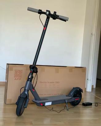 Monopattino elettrico 500W 36V