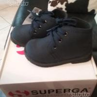 Scarpe superga