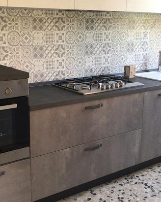 Cucina 4 metri completa di elettrodomestici