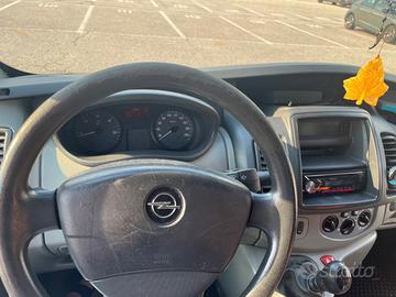 Opel Vivaro 2900 - 2.5d - 9 posti - passo lungo-