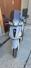 Piaggio Medley 150s