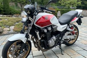 MOTO HONDA CB1300
