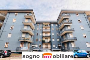 Ampio ufficio piano rialzato