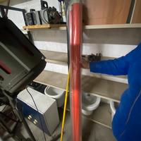 Proiettore antico con il panno bianco